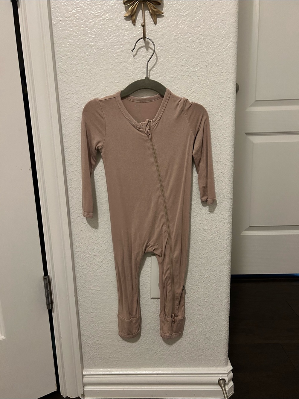 Kyte BABY Tan Zip Body Suit